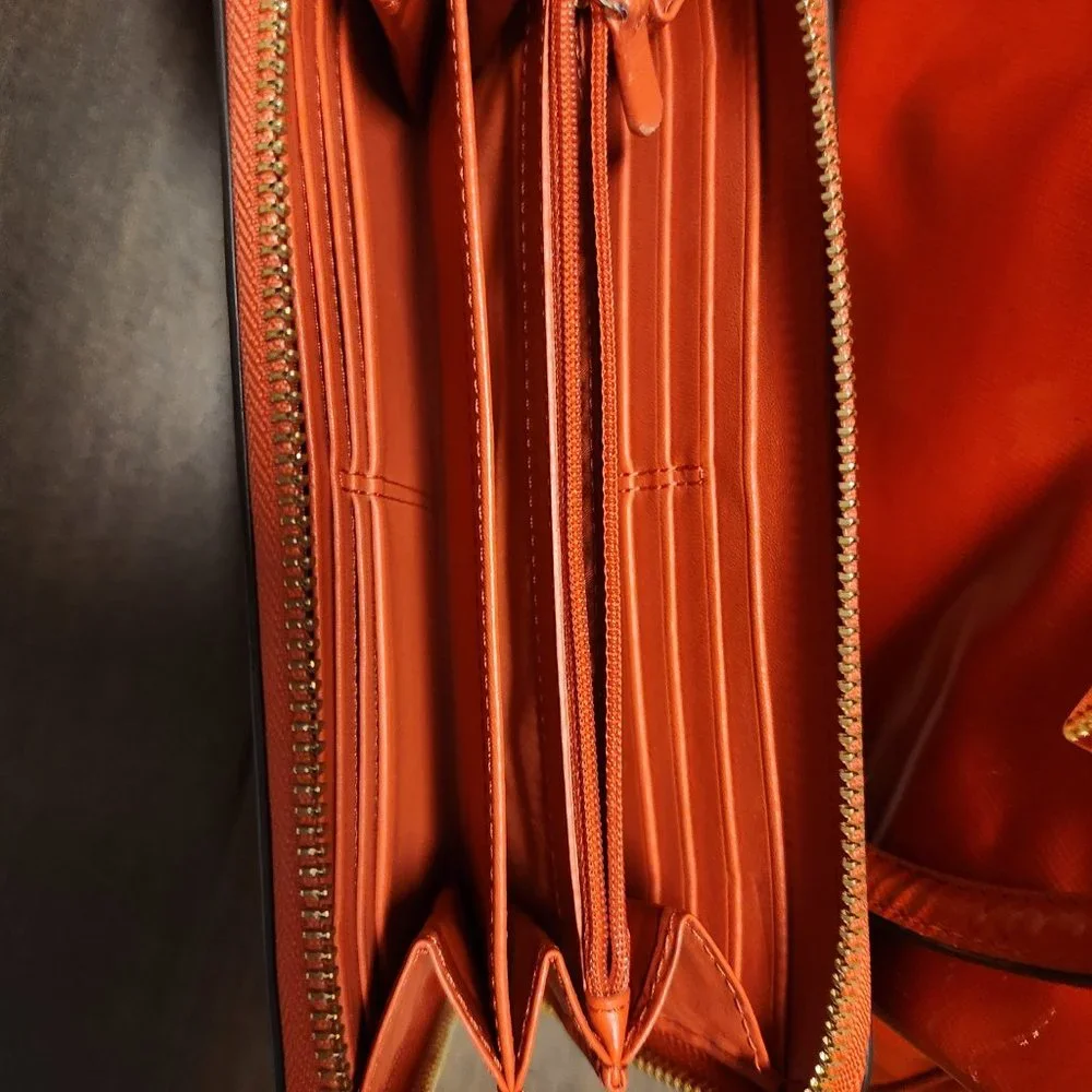 Coach Red Shoulder Bag and Wallet Set - Picture 5 of 5